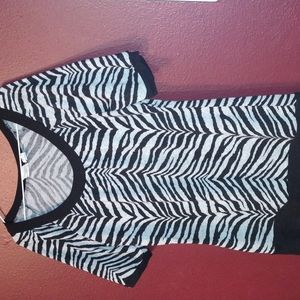 Women's Medium Zebra striped gray and black top
